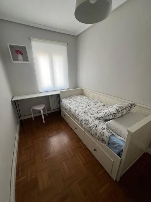 Piso Acogedor Cerca Del Centro. Lejlighed Burgo Eksteriør billede